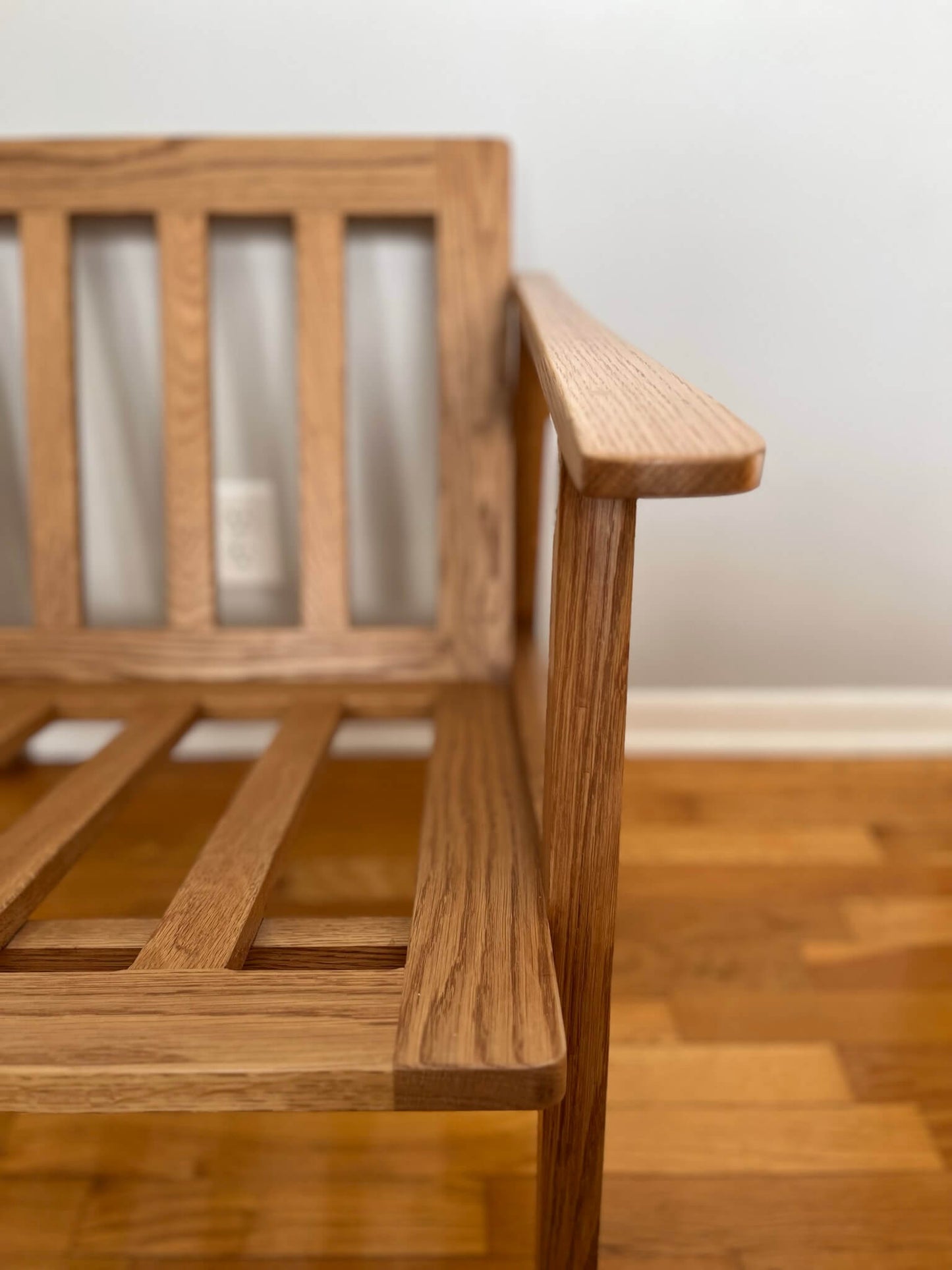Louis Lounge Chair - Oak - Green